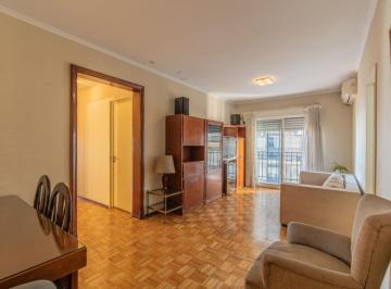 Departamento · 87m² · 4 Ambientes · Departamento 4 Ambientes Escritorio en Caballito