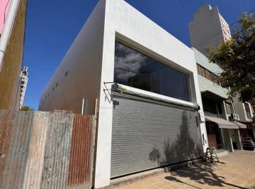 Local comercial · 217m² · 3 Ambientes · Local en La Plata