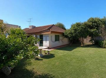 Casa · 100m² · 4 Ambientes · 2 Cocheras · Venta de Casa Tipo Chalet en Olmos - 159 y 46