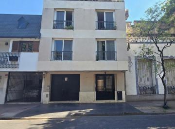 Departamento · 150m² · 2 Dormitorios · 1 Cochera · Departamento en Alquiler en Mendoza Al 900