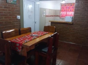 Casa · 4 Ambientes · 1 Cochera · Cabaña en Alquiler | Barrio Villa Strada | Santa Rosa de Calamuchita