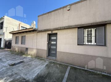 Casa · 103m² · 5 Ambientes · Venta Casa Oficina 5 Ambientes Moron Sur
