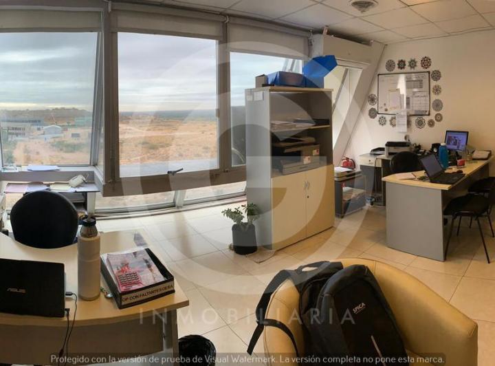 Oficina comercial · 30m² · 1 Ambiente · 1 Cochera