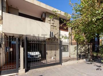 PH · 172m² · 5 Ambientes · 1 Cochera · Venta PH Tipo Casa Apto Credito Acepta Permuta