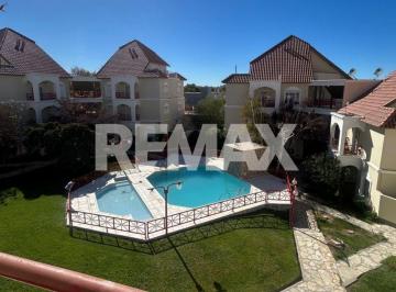 Casa · 76m² · 5 Ambientes · 1 Cochera · Venta Duplex Complejo Arenas del Golfo Las Grutas