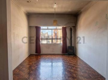 Departamento · 127m² · 4 Ambientes · Venta Departamento 4 Amb + Dependencia - Luminoso y Silencioso en Balvanera