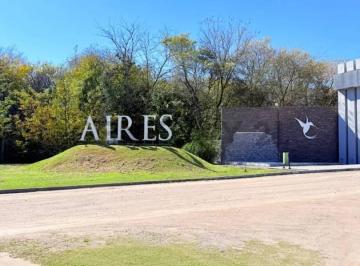 Oficina comercial · 150m² · 5 Ambientes · Propiedad en Construcción en Barrio Cerrado Aires del Nordeste Unquillo