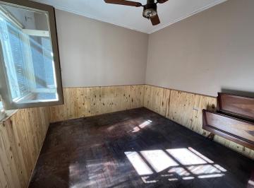 PH · 45m² · 3 Ambientes · PH en Venta en La Plata - 2 Dorm.