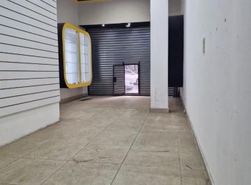 Local comercial · 76m² · Local con Deposito en El Centro