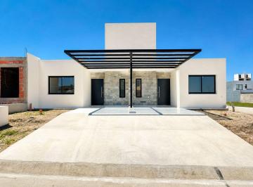 Casa · 80m² · 3 Ambientes · 2 Cocheras · Venta Duplex Dos Dorm. Etapa 4 de Docta
