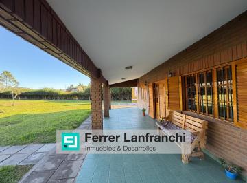 Casa · 137m² · 4 Ambientes · 3 Cocheras · Casa en Venta Falda del Carmen