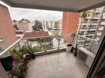 Departamento · 71m² · 3 Ambientes · 1 Cochera · Oportunidad 2 Dorm. con Cochera Al Frente Balcón Radiadores Pileta Quincho