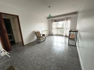 Departamento · 60m² · 2 Ambientes · Departamento en Alquiler La Boca 2 Ambientes