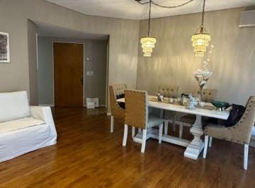 Departamento de 3 ambientes, Palermo · 3 Amb. Piso, Palier Privado Frente Cochera Balcon y Balcon Terraza Baño y Toilette Excelente