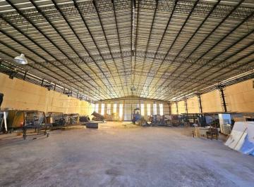 Bodega-Galpón , Córdoba · Alquilo 2 Naves de 1000 m² + 100 m² de Oficinas c/u Zona Sur (Ga 601)