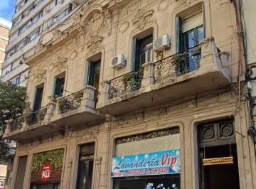 Local comercial de 10 ambientes, Rosario · Maipu 686. Zona Aduana - Monumento - Centro