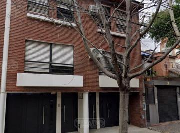 Casa · 135m² · 4 Ambientes · 2 Cocheras · Casa Dúplex en Venta en Coghlan, Capital Federal, Buenos Aires
