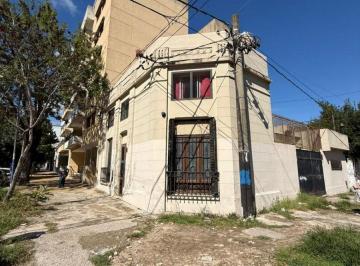 Casa de 7 ambientes, La Plata · Casa en Venta 3 Dorm. en Calle 8 Esquina 65, La Plata