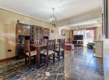 Living comedor · Venta - PH - 4 Ambientes - Garage - Quincho y Patio - Terraza - Terminal Nueva