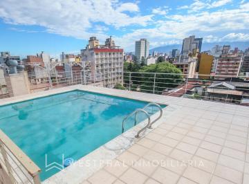 Departamento · 77m² · 4 Ambientes · 1 Cochera · Venta - Departamento de 2 Dorm. con Cochera en Barrio Sur