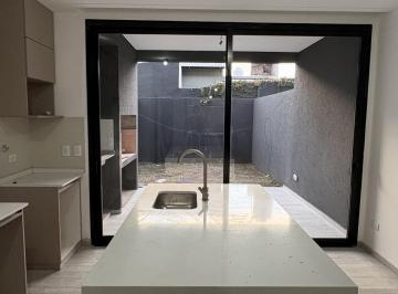 PH · 105m² · 4 Ambientes · 1 Cochera · Venta, PH, 4 Ambientes, Apto Crédito, Lavadero, Patio, Parrilla, Cochera, Ituzaingo Norte