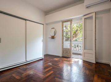 Departamento de 3 ambientes, Palermo · Excelente 3 Amb Frente C/balcón, Ubicado en Palermo Hollywood. Reciclado a Nuevo!