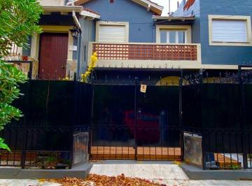 PH de 4 ambientes, San Isidro · Oportunidad PH 4 Ambientes Reciclado a Nuevo, Ubicado en El Corazón de Acassuso.