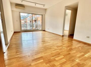 Oficina comercial · 70m² · 3 Ambientes · 1 Cochera · Oficina en Alquiler de 3 Amb y Cochera