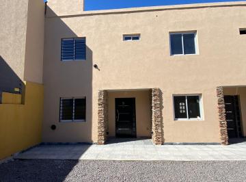 Casa · 55m² · 3 Ambientes · 1 Cochera · Duplex en Alquiler - General Pacheco - Tigre - Javier Quintana Inmobiliaria
