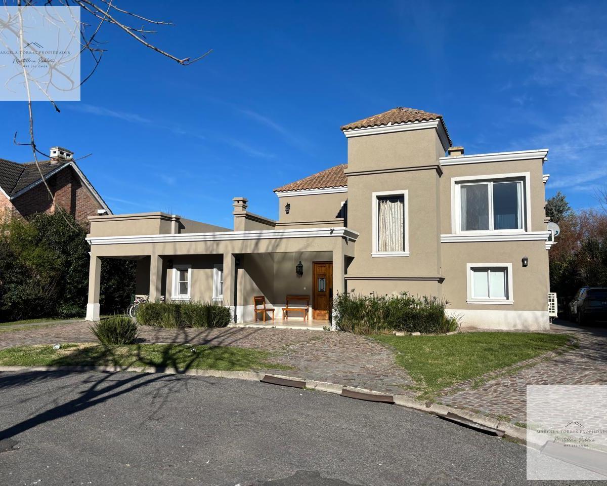 Casa En Alquiler En Buen Retiro Con Pileta