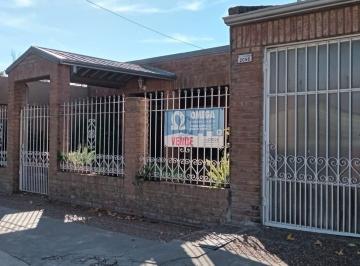 Foto · Vivienda Familiar Barrio Los Troncos