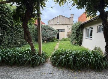 Casa · 328m² · 3 Ambientes · Casa 3 Ambientes en Venta – La Tablada – Lote Propio – con Galpón – Ideal Vivienda y Trabajo - Apto