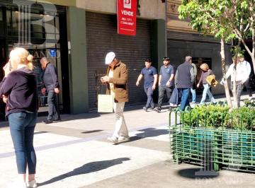 Local comercial · 185m² · Venta Importante Local Comercial Apto Gastronomia en Calle Florida