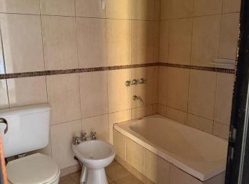 Departamento · 48m² · 2 Ambientes · 1 Cochera · Departamento de 1 Dormitorio con Cochera.