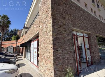 Local comercial · 28m² · 1 Cochera · Venta | Local de 30 m² | Pueblo Caamaño | Pilar