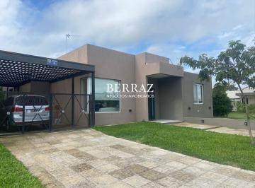 Casa · 164m² · 5 Ambientes · 1 Cochera · Casa Venta 5 Ambientes Barrio San Ramón Lote de 480 m² Pilar del Este