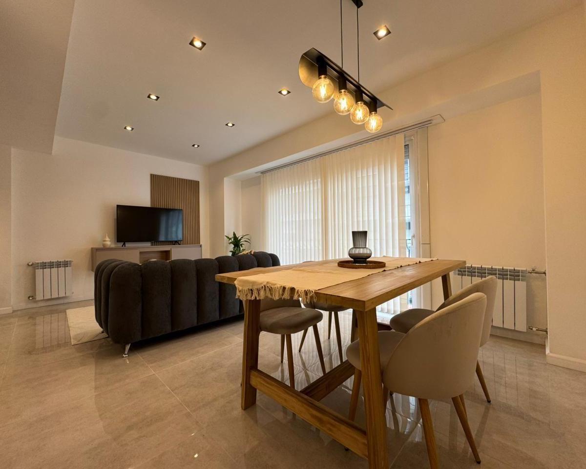 Venta de Departamento 3 Ambientes en Plaza Colón, 70m²