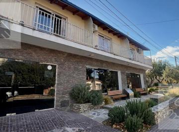Hotel · 393m² · 15 Dormitorios · Hotel en Venta Villa Carlos Paz, Zona Centro
