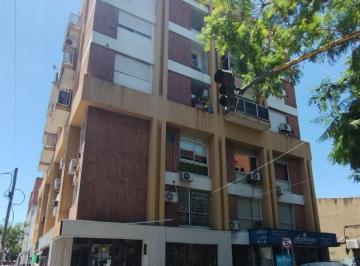 Departamento · 28m² · 1 Ambiente · 1 Cochera · Dto. de in Ambiente con Cochera Moron Centro