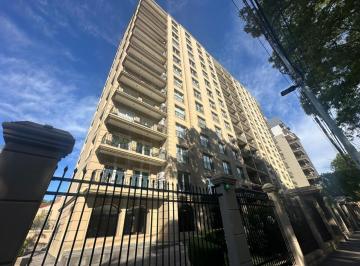 Departamento · 141m² · 4 Ambientes · 2 Cocheras · Venta/alquiler Departamento 4 Ambientes de Categoría con Dos Cocheras y Amenities en Quilmes Centro