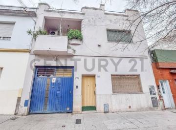 Bodega-Galpón · 498m² · 5 Ambientes · Venta Galpón + Oficinas/viviendas | Parque Avellaneda