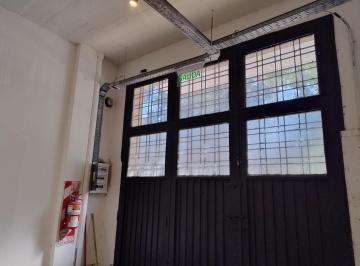 Local comercial · 223m² · Local - Deposito con Oficinas