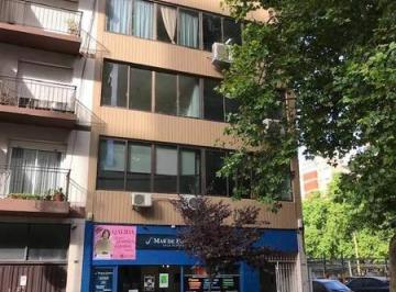 Edificio · 898m² · Edificio de Oficinas en Venta