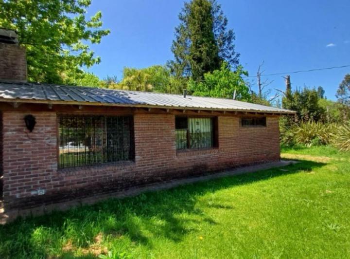 Casa · 1830m² · 3 Ambientes
