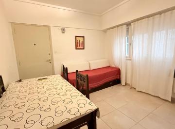 Departamento · 33m² · 2 Ambientes · Departamento - Plaza Colon