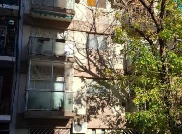 Departamento de 2 ambientes, Villa Crespo · Muy Cómodo Dos Ambientes con Patio, en Zona Exclusiva de Villa Crespo Cerca de Pque Centenario.