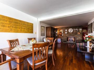 Departamento · 104m² · 5 Ambientes · 1 Cochera · Venta - Departamento 4 Dorm. - Centro Rio