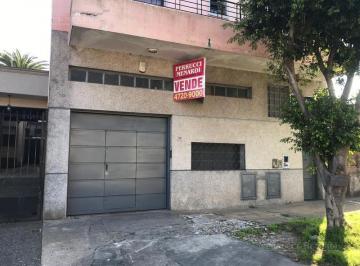 PH · 433m² · 2 Dormitorios · Galpon en PH