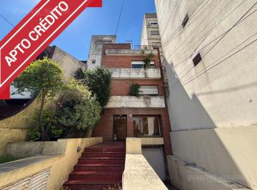 Departamento · 40m² · 2 Ambientes · 1 Cochera · Departamento 2 Ambientes con Amplio Jardín