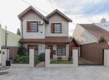 Casa · 179m² · 4 Ambientes · 3 Cocheras · Venta de Casa en Monte Grande